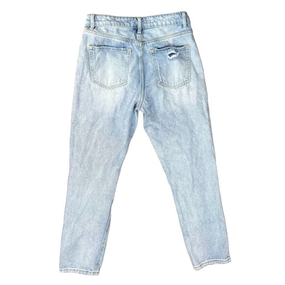 TNR High Rise‎ Distressed Mom Jean in Light Wash Size 27 - Picture 2 of 3